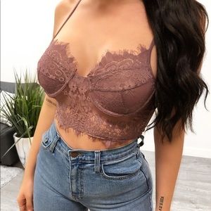 Anastasia Lace Top from Laura’s Boutique 😍
